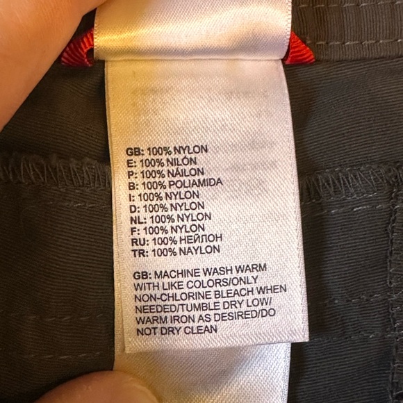 The North Face Women’s Dark Gray Basin Convertible Pants Size 12 - Picture 6 of 7